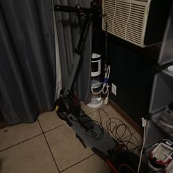 E-scooter (needs New Finger Throttle)