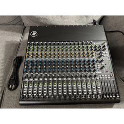 Mackie 1604VLZ4