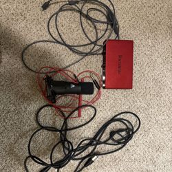 Scarllet Gen 3, with mic and all cables