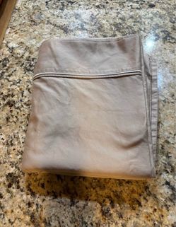 Simply Vera Vera Wang Queen flat sheet only 100% Pima Cotton