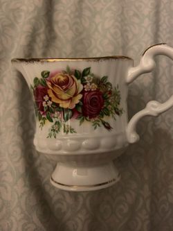 Vintage creamer rose fine bone China