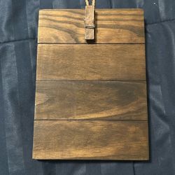 Wooden Picture Hanger
