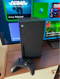 X Box Series X 1 TB with Controller