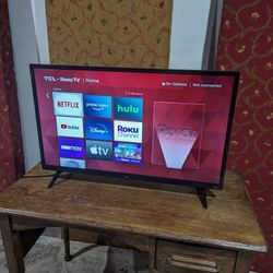 TCL TV 32" (HD) - New