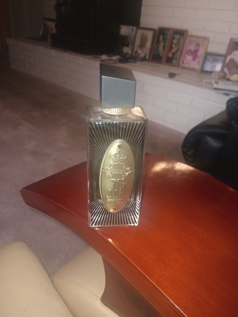 Cologne Perfume Fragrance Arabiyat Prestige Oud Noir