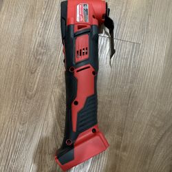 Milwaukee M18 Oscillating Multi-Tool (Tool Only)