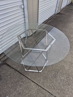 Nicely designed dinning table