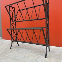 Vintage Metal Iron Multi Tiered Magazine Stand Holder 
