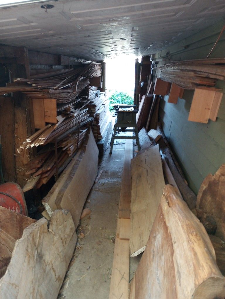 5 Yrs.Seasoned Maple Live Edged Shelving Slabs
