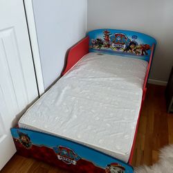 Paw Patrol Toddler Bed, Toy Chest & Shelf 