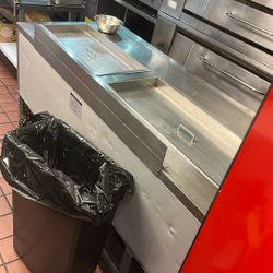 Salad Bar Refrigerator 