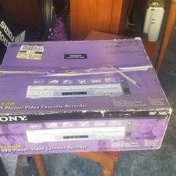 Sony Slv-D300p  DVD VHS Recorder