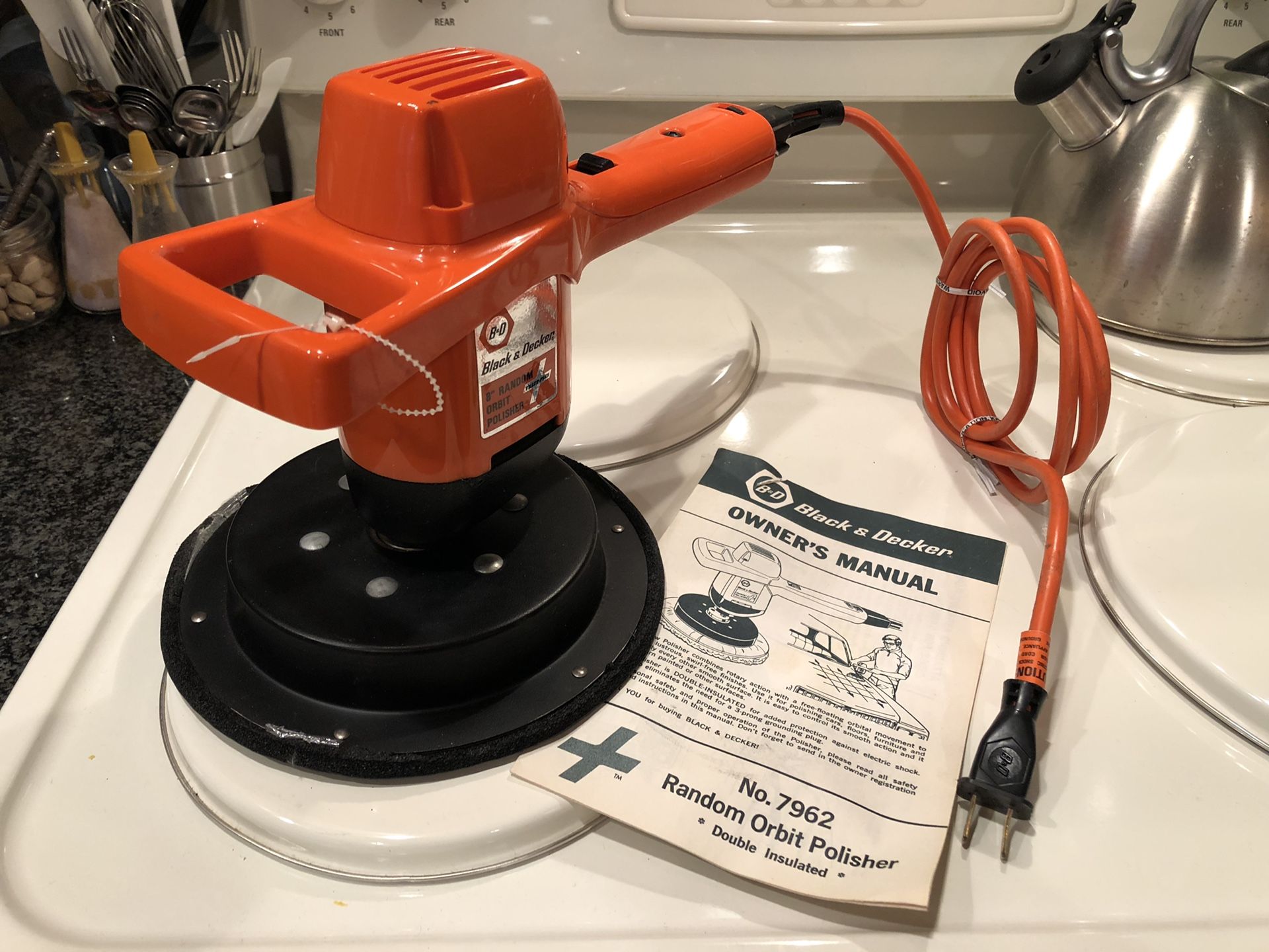 Black&Decker Random Orbital Polisher Sander