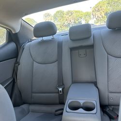 Excellent Condition Hyundai Elantra 2013  Clean Inside And Outside !ready Every Day Activity This Has 122k Miles Clean Title 