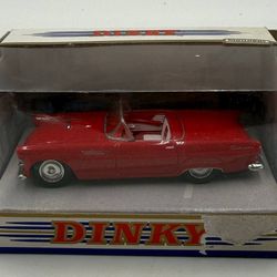 Matchbox Dinky 1955 Ford Thunderbird Convertible DY-31 1:43 Scale Diecast Car