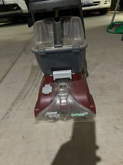 Hoover Power Scrub Deluxe Carpet Cleaner