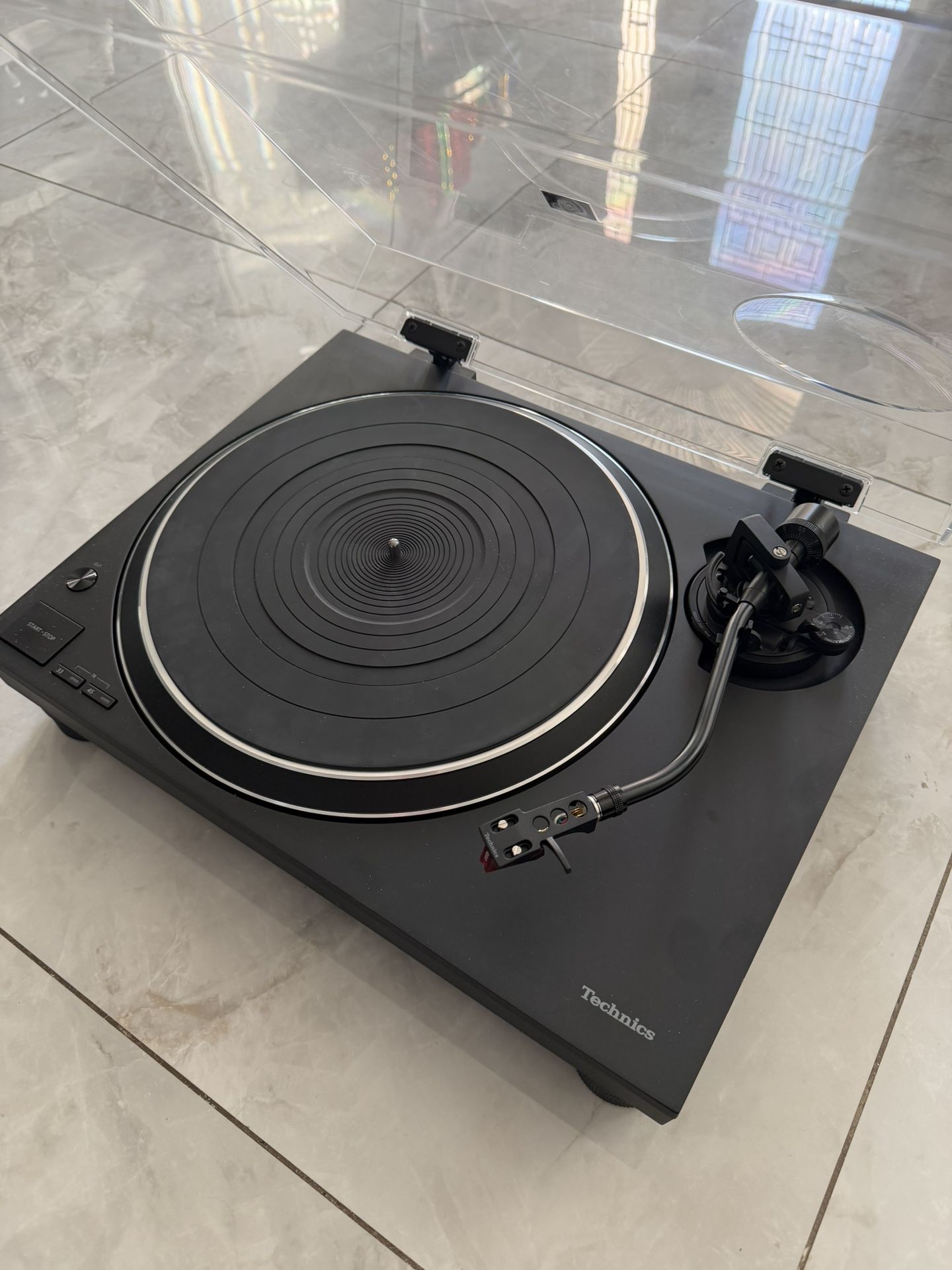 Technics SL-1500C Direct Drive Turntable System - Black 