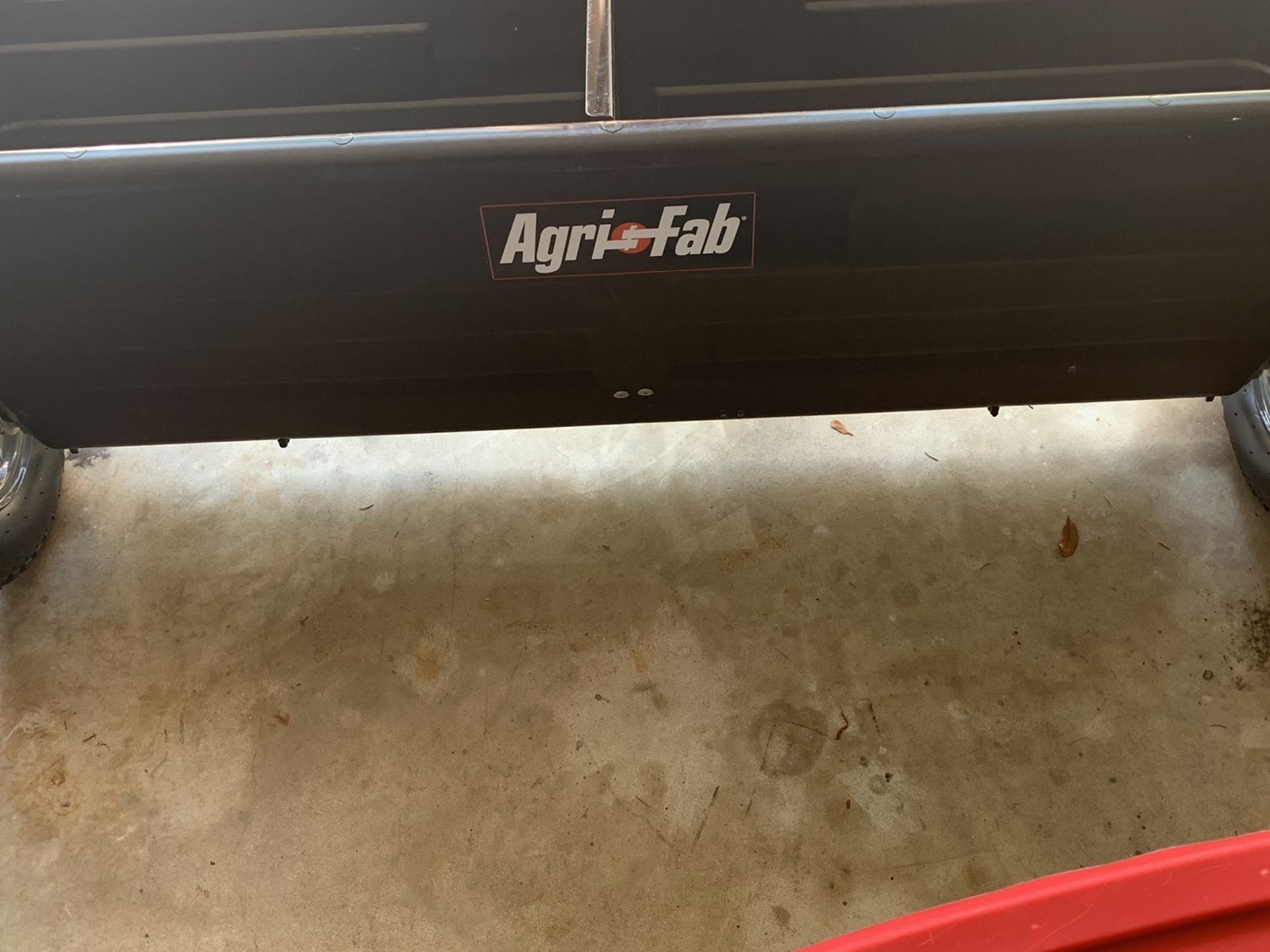 AGRI-FAB 175-POUND TOW DROP SPREADER