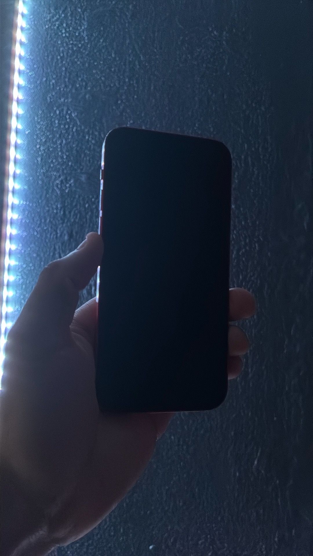 iphone 12 red