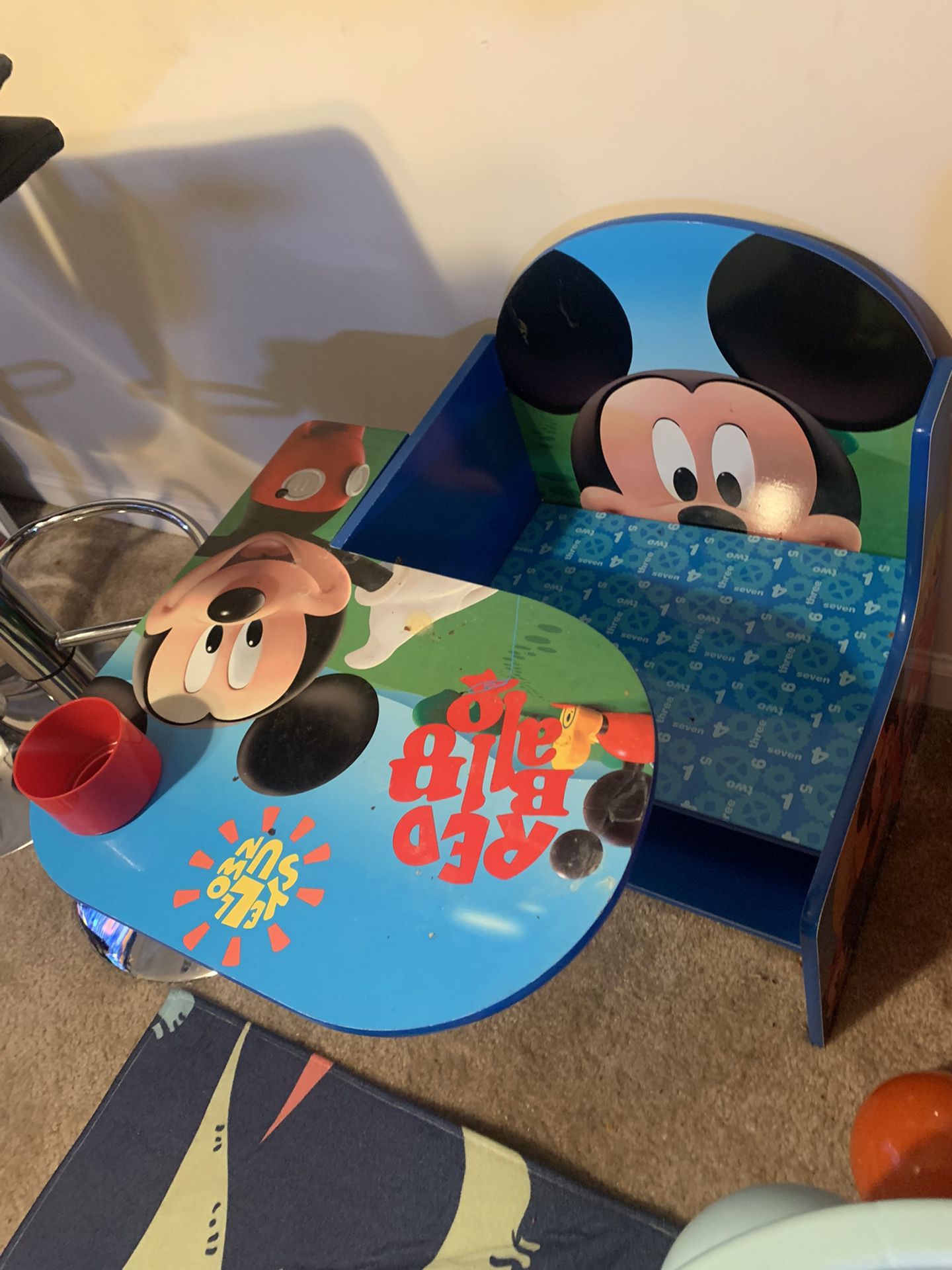 Mickey Mouse Desk/Chair