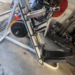 Leg Press Squad Machine 