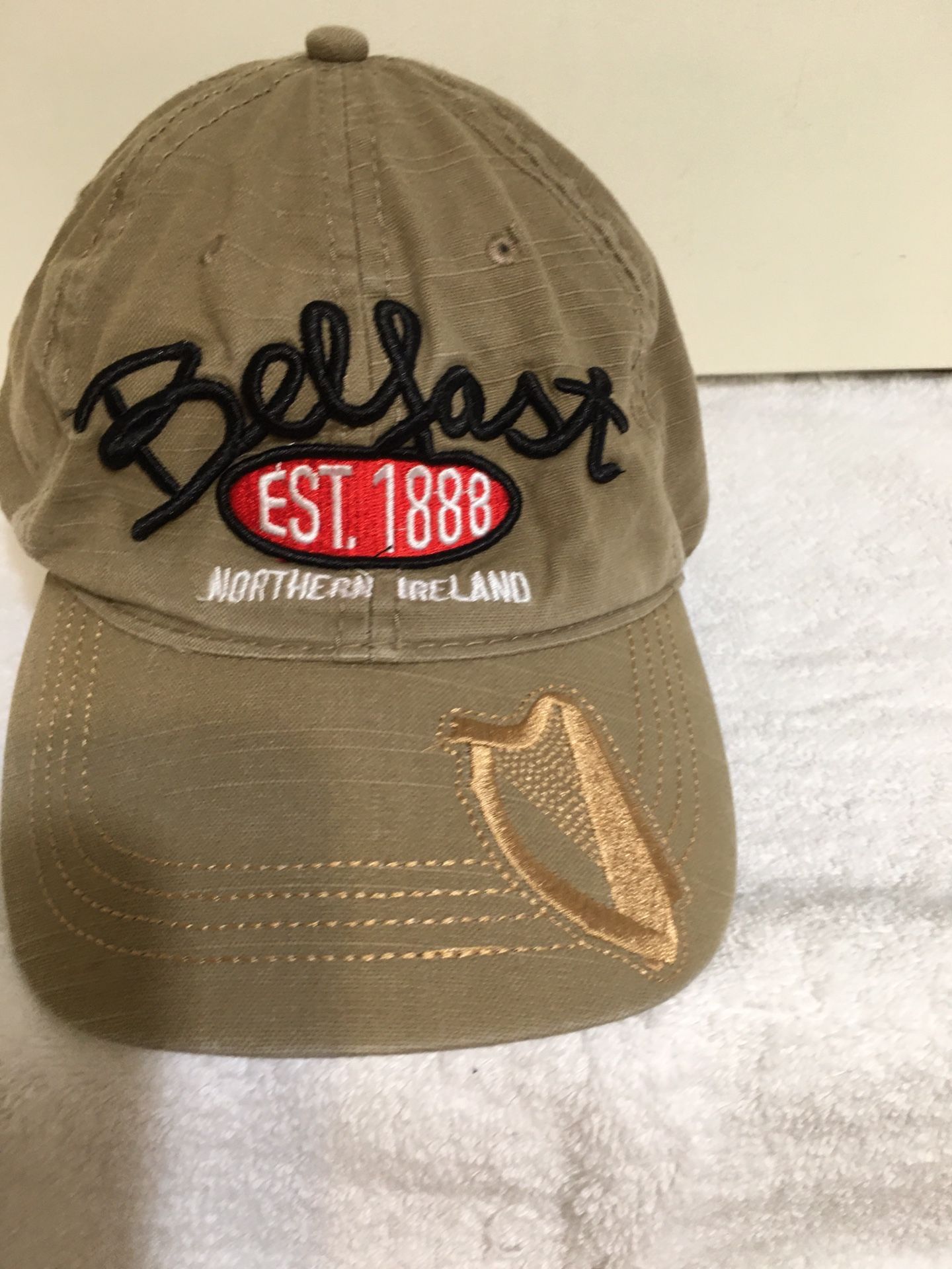 VINTAGE BELLAST MENS CAP