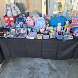 Valentine's gifts for sale.
City in Pomona