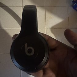 beats solo pro 4s