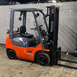 Excellent TOYOTA forklift For Sale 
