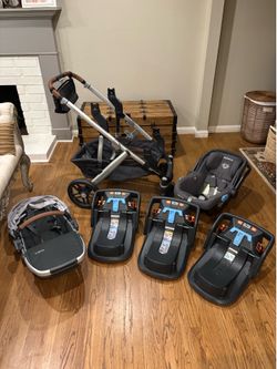 Uppababy Vista Stroller and Mesa Car Seat Set