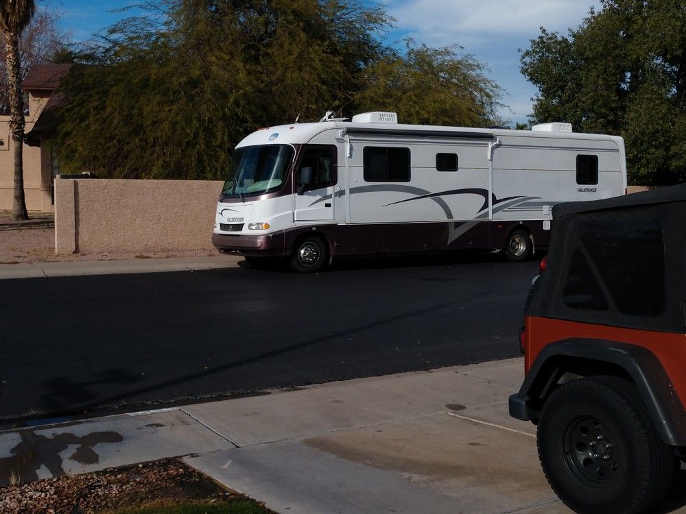 2000 Holiday Rambler Vacationer RV