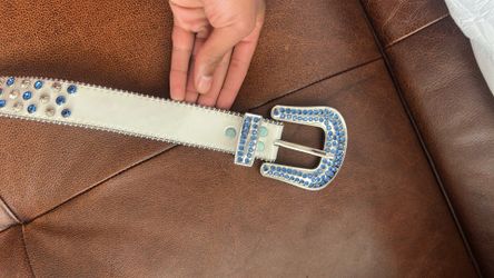White blue and silver rhinestone bb.simon belt