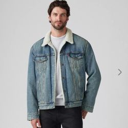 Levi - Jean Type Ill Sherpa Trucker Jacket