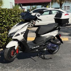 Moped 50cc Motorina Gas Scooter