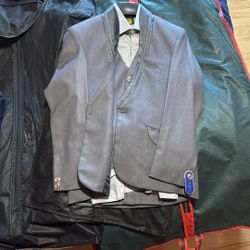 New Kids Four Piece Suit 7 To 8 Years