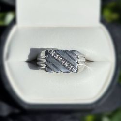 Jewelry 10k solid white gold diamonds 0.05CTW ring sz 10.0