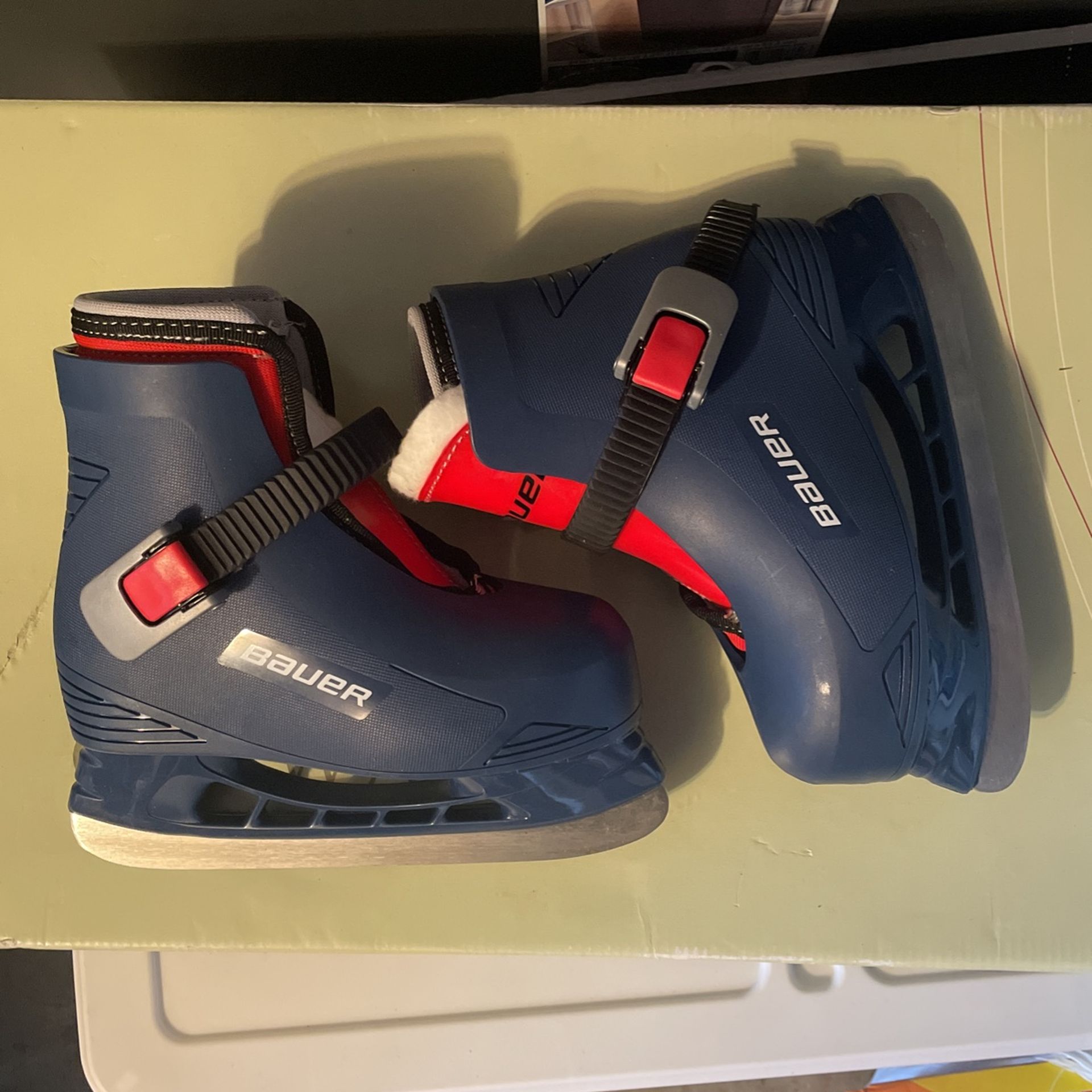 Bauer Lil’ Champ Kids Ice Skates