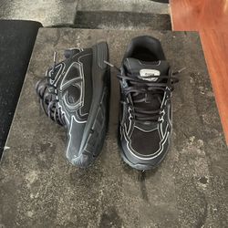 Dior B30 black