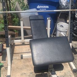 Bench With Weights 