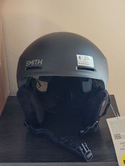 NWT Smith Method snow helmet, size small