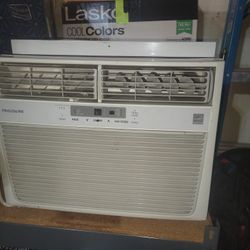 AC Window Unit