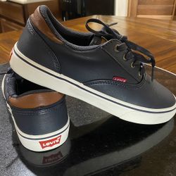 Levi's Shoes Kids Size 4.5