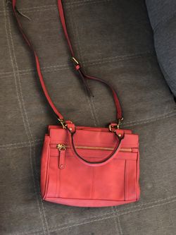 Dusty red bag, in great condition