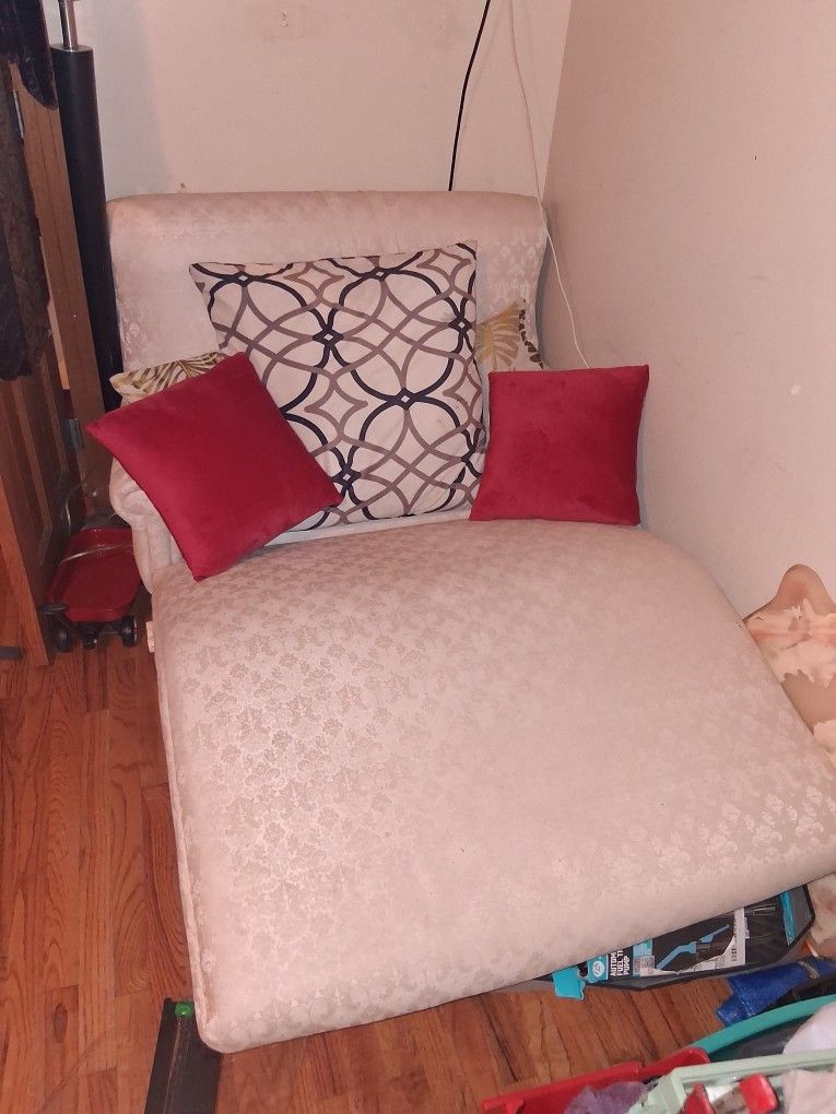 Loveseat Chair