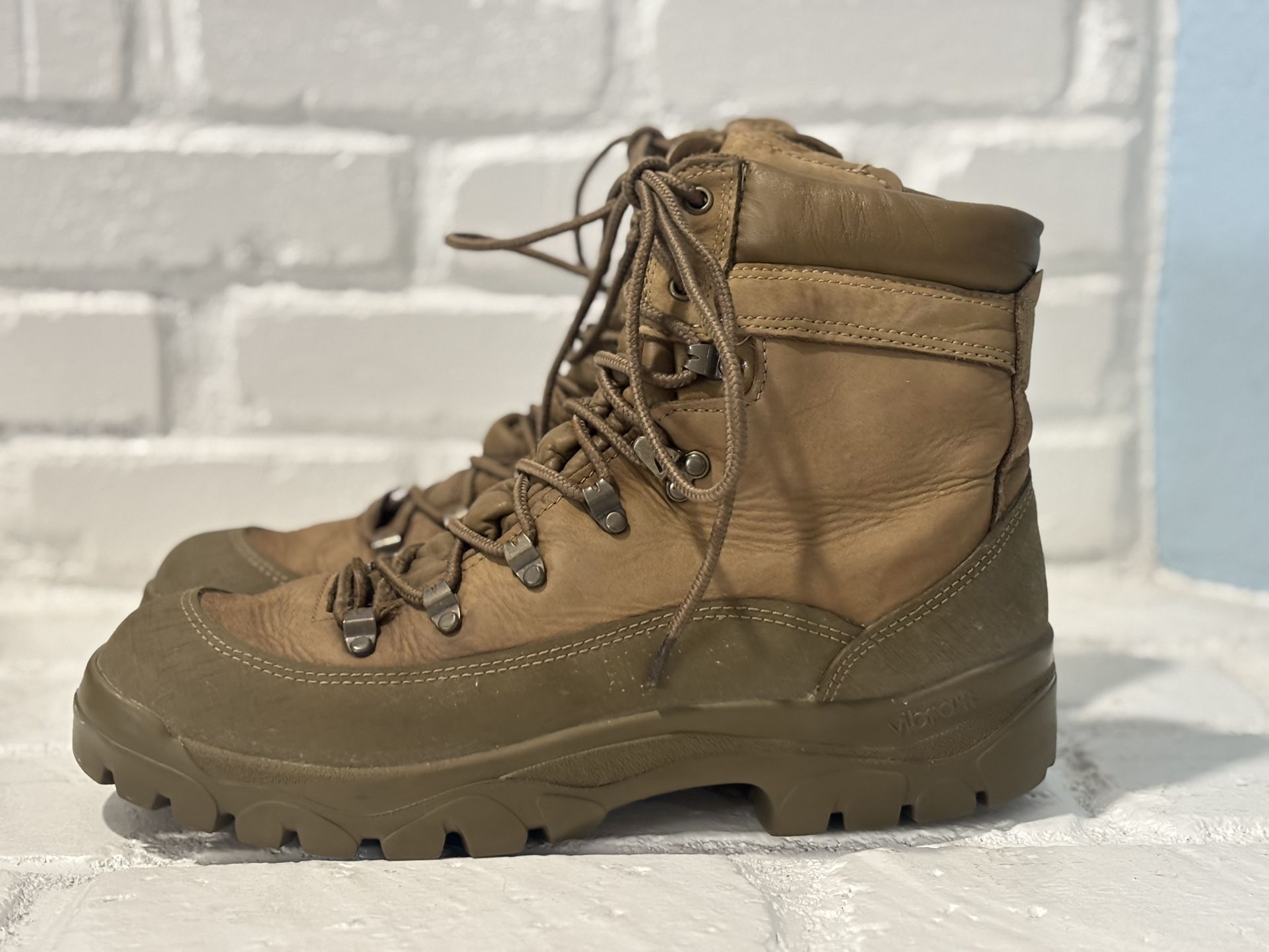 Mens Bates E03412C Gore-tex Combat Hiker Boots Size 11R