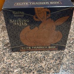 Pokemon ETB shining fates Eevee