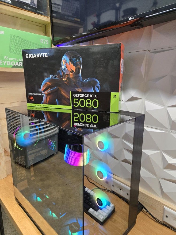 Gaming PC: RTX 5080 & 7800X3D