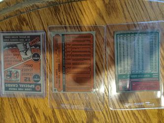 Baseball cards willie mays and Hank aaron