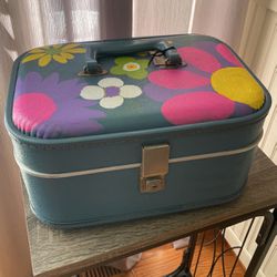 Super Cute Painted Travel Case
