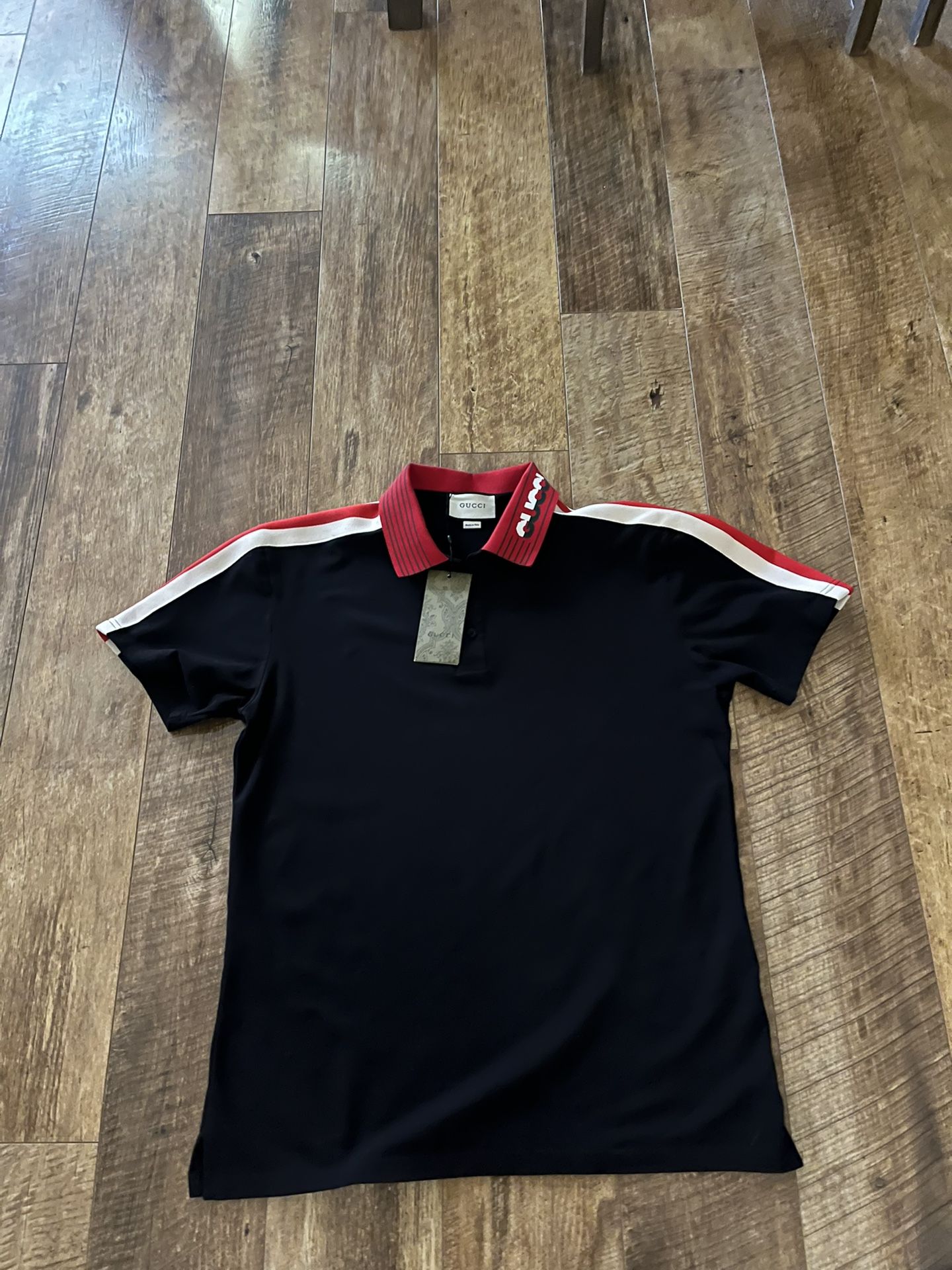 Men’s Gucci Polo Brand New Size Large